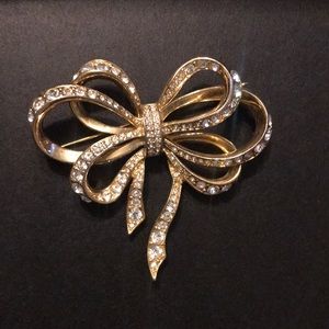 Kjl Gold Plated Crystal Clear Rhinestone Bow Broo… - image 1